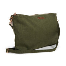 Load image into Gallery viewer, JU-JU-BE BE QUICK CLUTCH - OLIVE ROSE 2.0